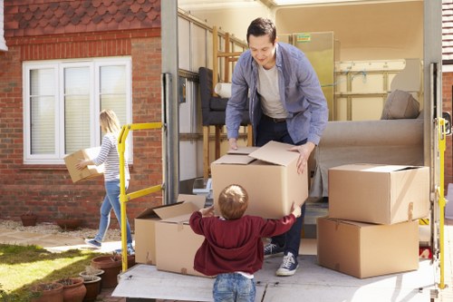 Local house removalists planning a move in Brompton