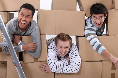 Local man with van service supporting a move in Brompton