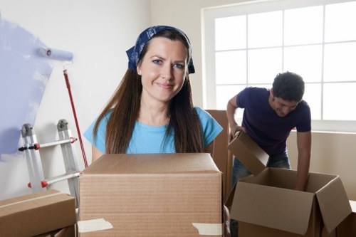 Brompton moving truck service for flats, houses, and nearby area moves