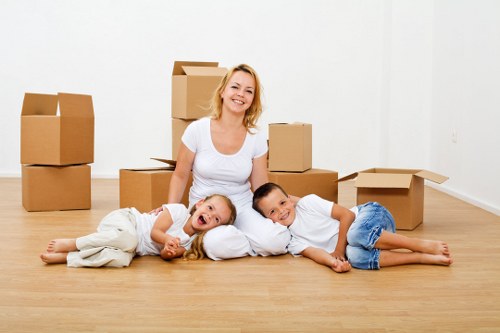 Transport of household goods with careful handling