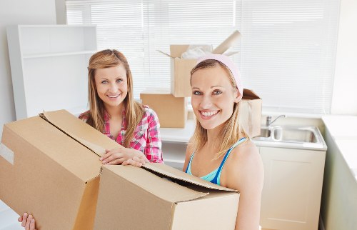 Local packing materials and boxes suited to Brompton properties