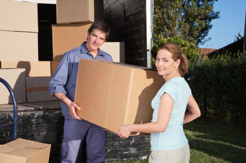 Residential and commercial same day removals across Brompton